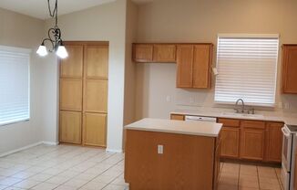 3 beds, 2 baths, $2,100