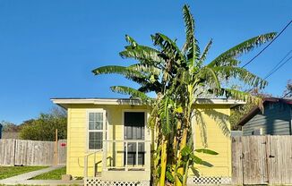 2 Bedroom / 1 Bath Rental – Southside Neighborhood