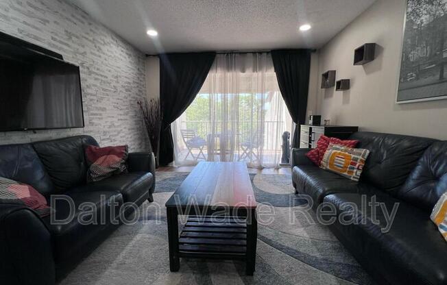 2209 BELLEAIR RD