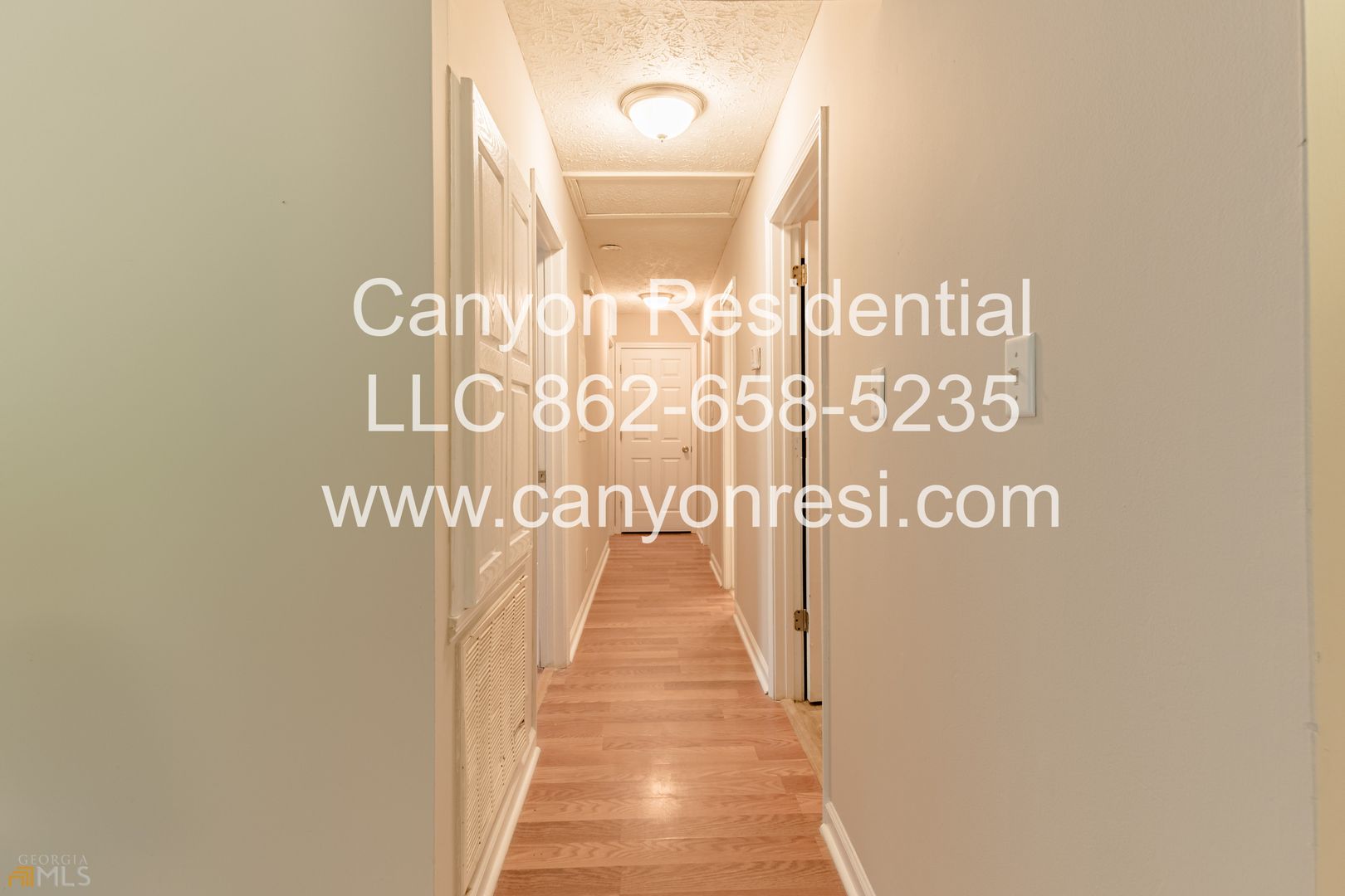 Beautiful 3b Room!Move in ready!