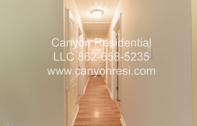 Beautiful 3b Room!Move in ready!