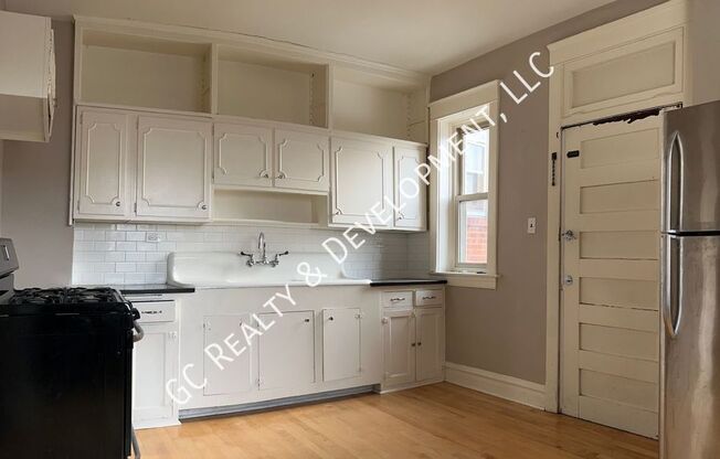 113 N MAIN ST