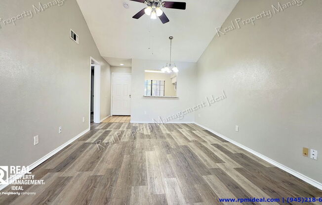 2 beds, 1 bath, 823 sqft, $974, Unit 323