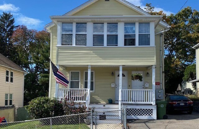 27 MORTON ST