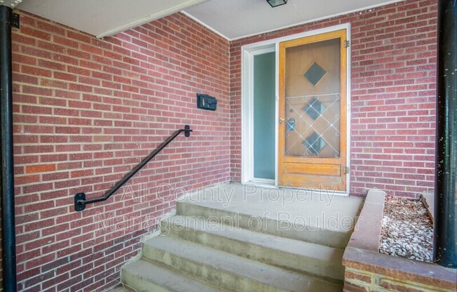 2360 BALSAM DR
