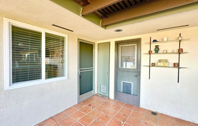 Lovely Studio Guest Home on Private Property with Million Dollar Views and a short distance to downtown Fallbrook!