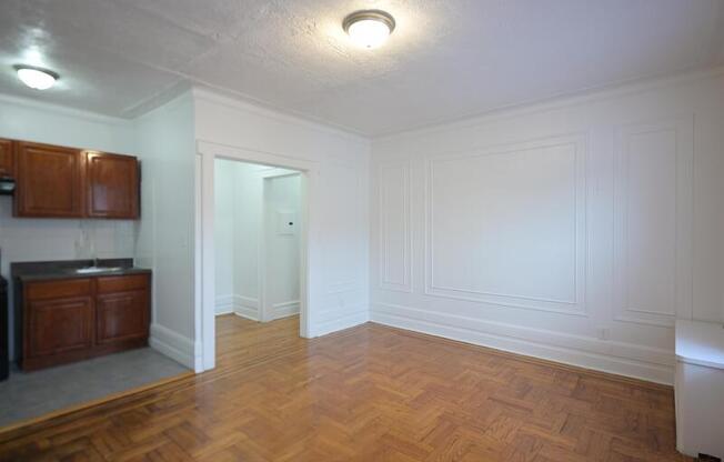 266 4 AVE