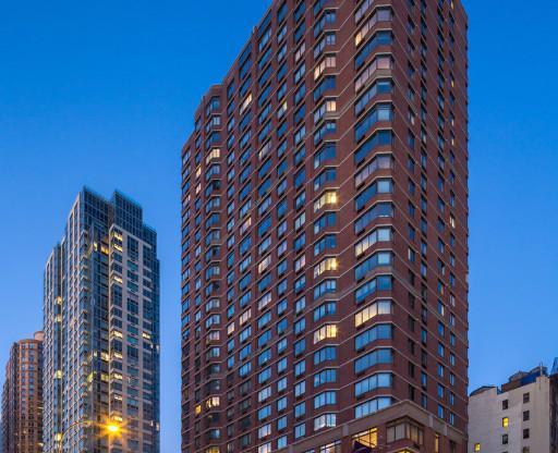 1 bed, 1 bath, $7,016, Unit 22D