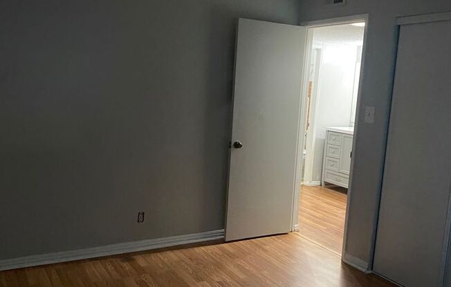 2 beds, 1 bath, $1,850