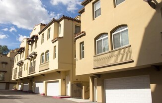 2 beds, 2.5 baths, $3,750, Unit 305