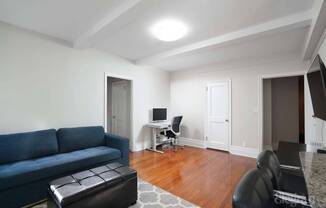 1 bed, 1 bath, $4,000, Unit 701