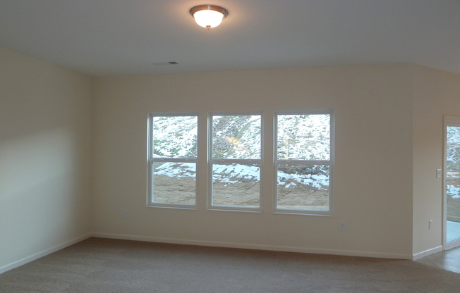 Beautiful Brick Home in Primrose Creek – Built by Fischer Homes