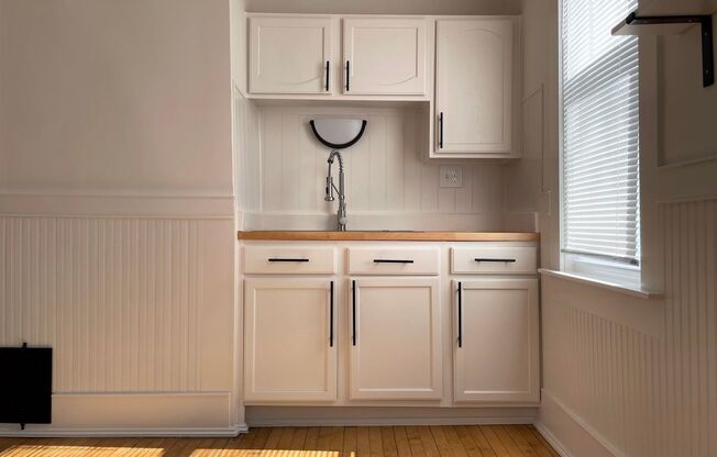 2045-47 N Hubbard St