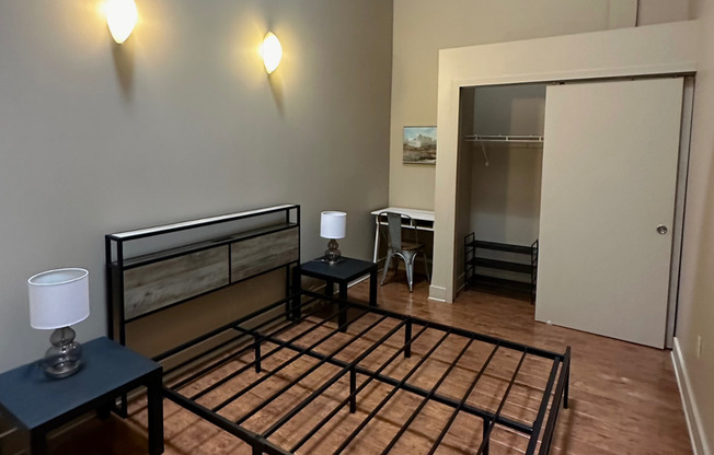 1 bed, 1 bath, $725, Unit Apt. 301 A - Male Co-Living SHARED APT