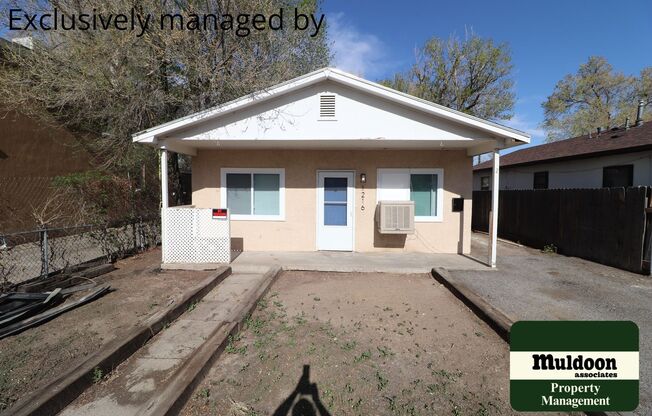 Adorably Redone Home - Pet Friendly!