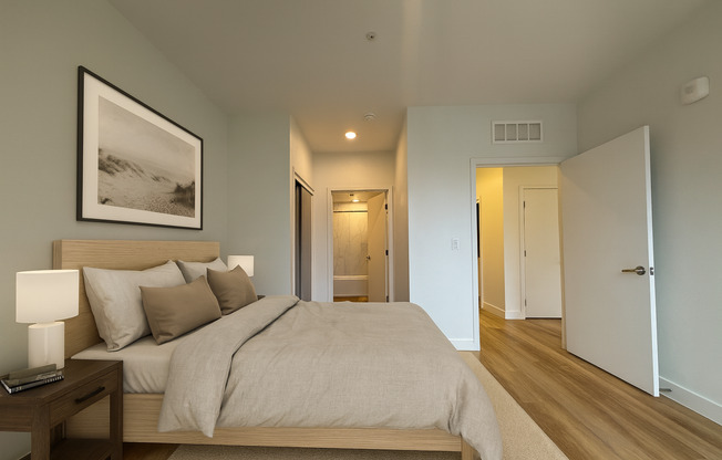 1 bed, 1 bath, 751 sqft, $1,790, Unit 223