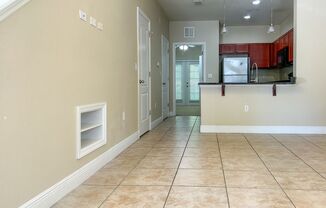 3 beds, 3 baths, $1,800, Unit Apt 49