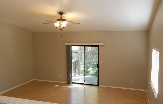 3 Bedroom 2 Bath Mary Lake Home