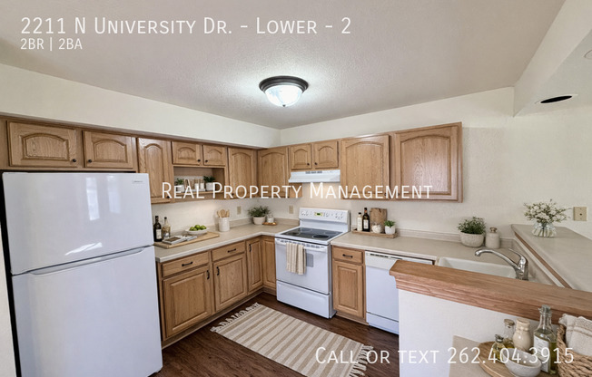 2211 N UNIVERSITY DR