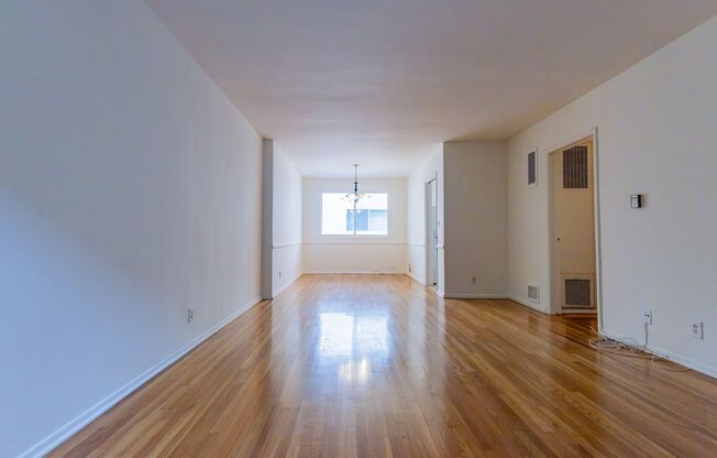 855 Sherbourne Drive