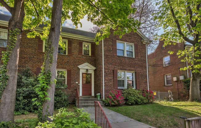 2341 40th Street NW