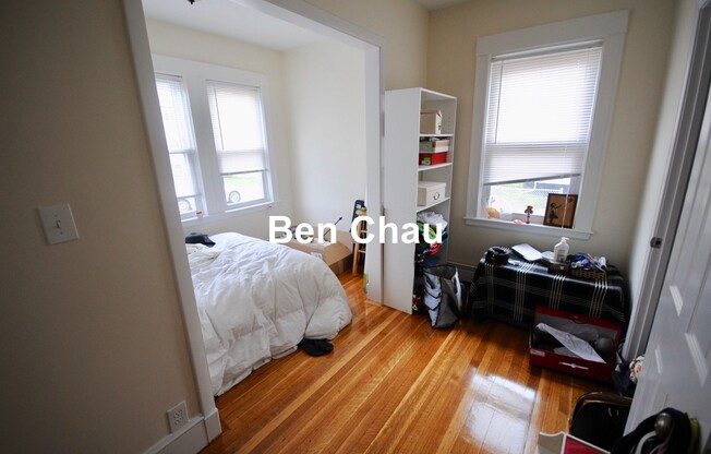 15 Taylor St