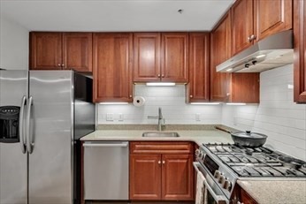 2 beds, 2 baths, 1,153 sqft, $3,800, Unit 103