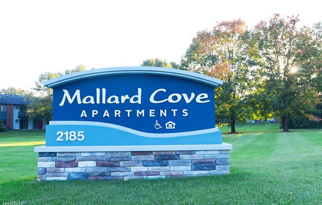Mallard Cove Apartments