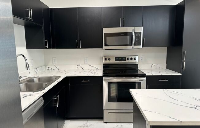 1 bed, 1 bath, 828 sqft, $1,062, Unit I105