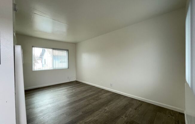 441/451 Cuesta Del Mar Drive