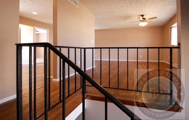 Charming 6 Bed 2 Bath Home Near the Offutt