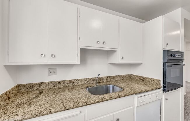 Large 2 bedroom 2 bath modern apartment in an attractive secure building, with balcony, fully decked kitchen