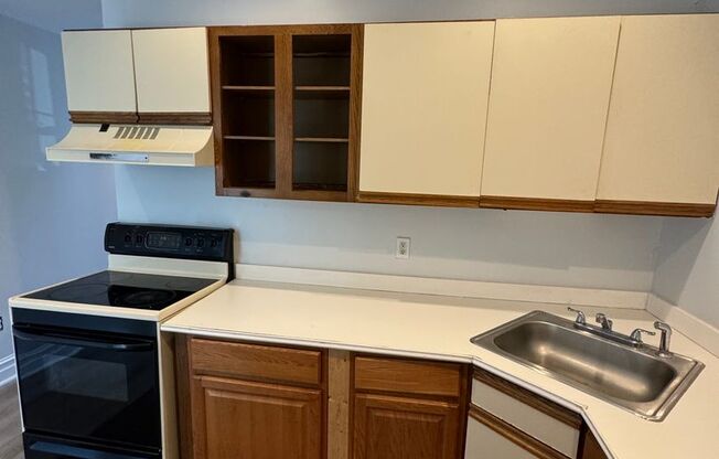 1 bed, 1 bath, $1,400, Unit Unit 39B