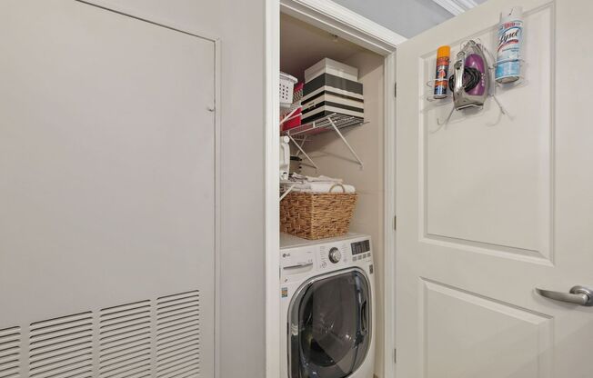 UPDATED Modern 1BR at The Artisan | Downtown DC Living