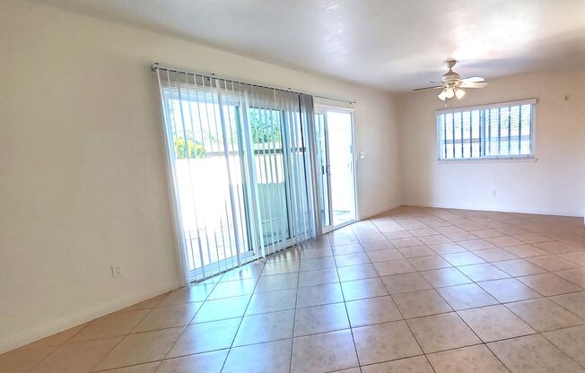 Comfortable 2 bedr townhome