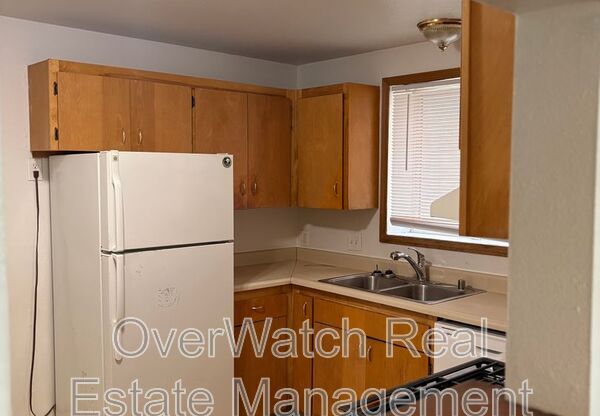 1509 W 45 AVE