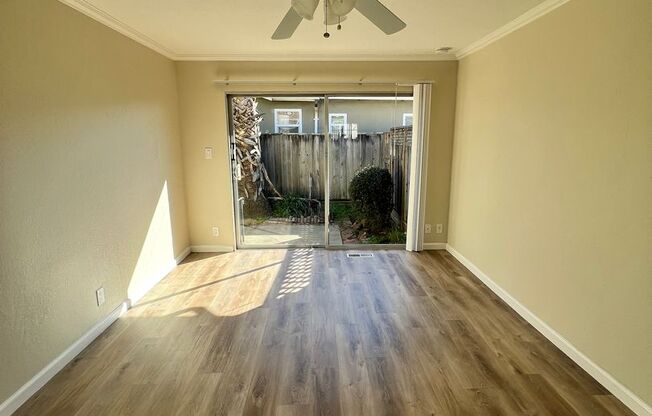 288 - 15551 Tracy St