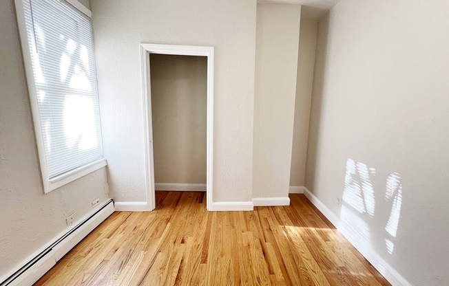 1 bed, 1 bath, 715 sqft, $2,200, Unit 2