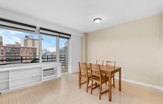 1 bed, 1 bath, 845 sqft, $5,000, Unit 19A