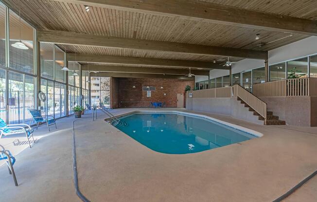 Villa Apartments - Apartment Living in Albuquerque, NM