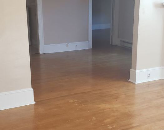 2 beds, 1 bath, 1,230 sqft, $1,600, Unit 408