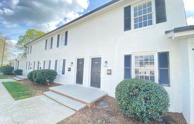 Oakwood Villa Apartments