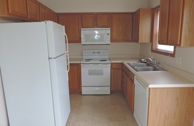 2 beds, 2.5 baths, $1,450