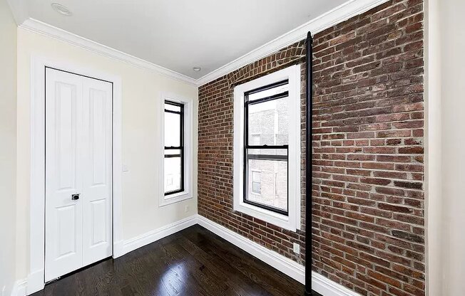 223 Mott St, New York NY 11#