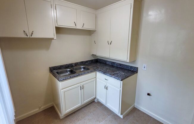 1 bed, 1 bath, $1,625, Unit 6165.25