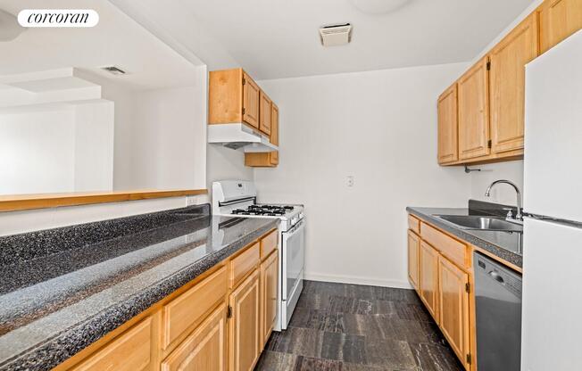 63 W 127 ST