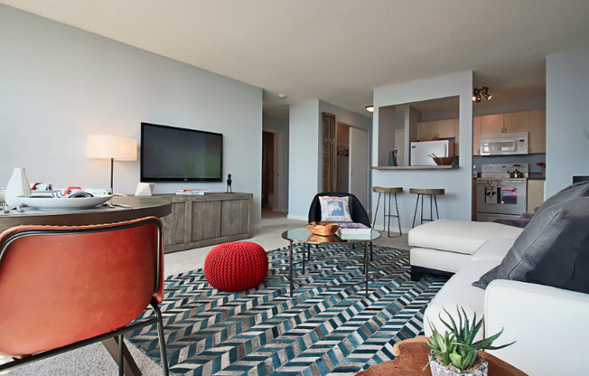 1202 S MICHIGAN
