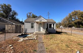 1200 - 3 bed 1 bath - Beautiful single family home