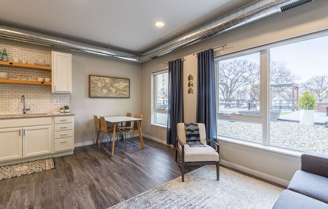 Studio, 1 bath, 528 sqft, $995, Unit 205
