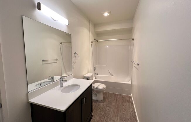 1 bed, 1 bath, 690 sqft, $1,519, Unit 304